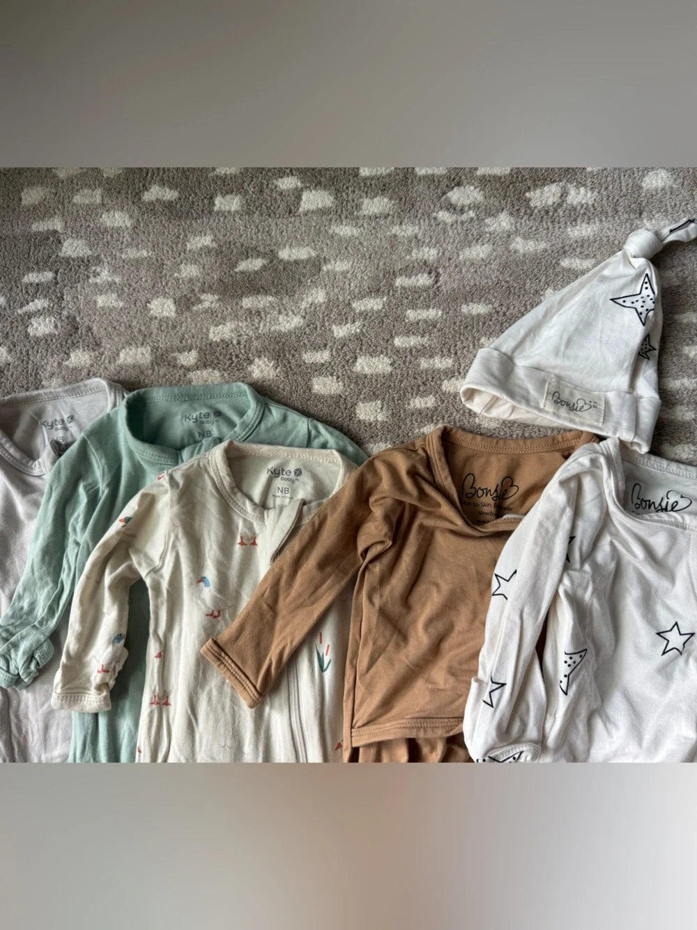 6-Piece Newborn (NB) "Take Me Home" Wardrobe Capsule (Kyte Baby & Bonsie) - Picture 2 of 14